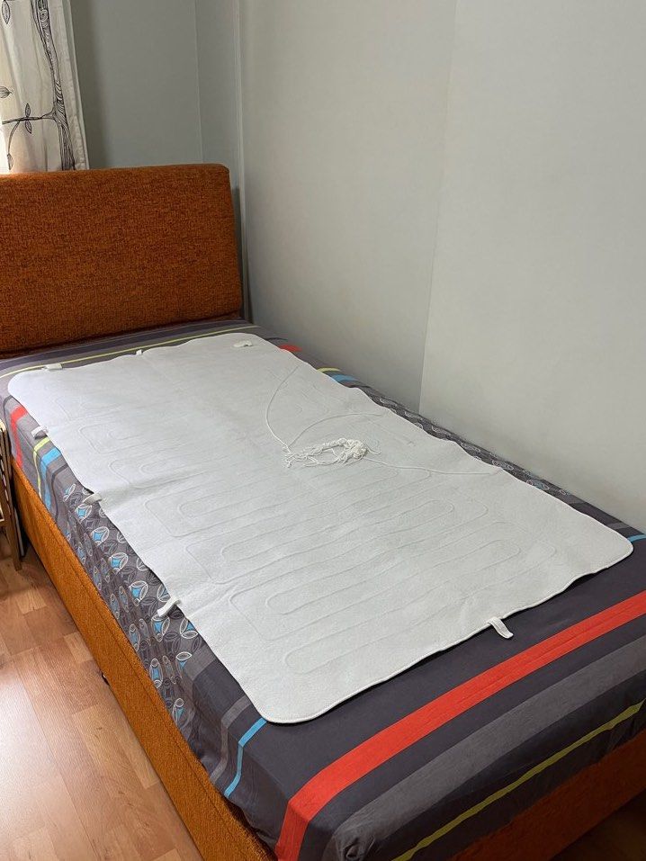 Dreamland Intelliheat Electric Heated Blanket Single Furniture Home Living Bedding Towels on Carousell