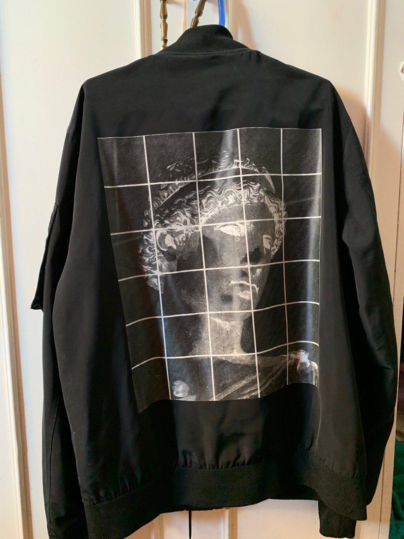 Forever 21 Men Black Bomber Jacket Men s Fashion Coats Jackets and Outerwear on Carousell