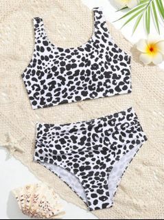 Girls Bikini With Leopard Print