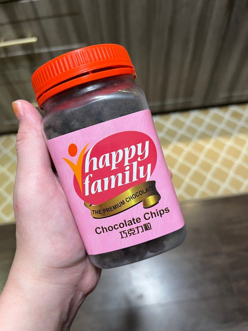 Happy Family Chocolate Chips 300g, Food & Drinks, Homemade Bakes on ...