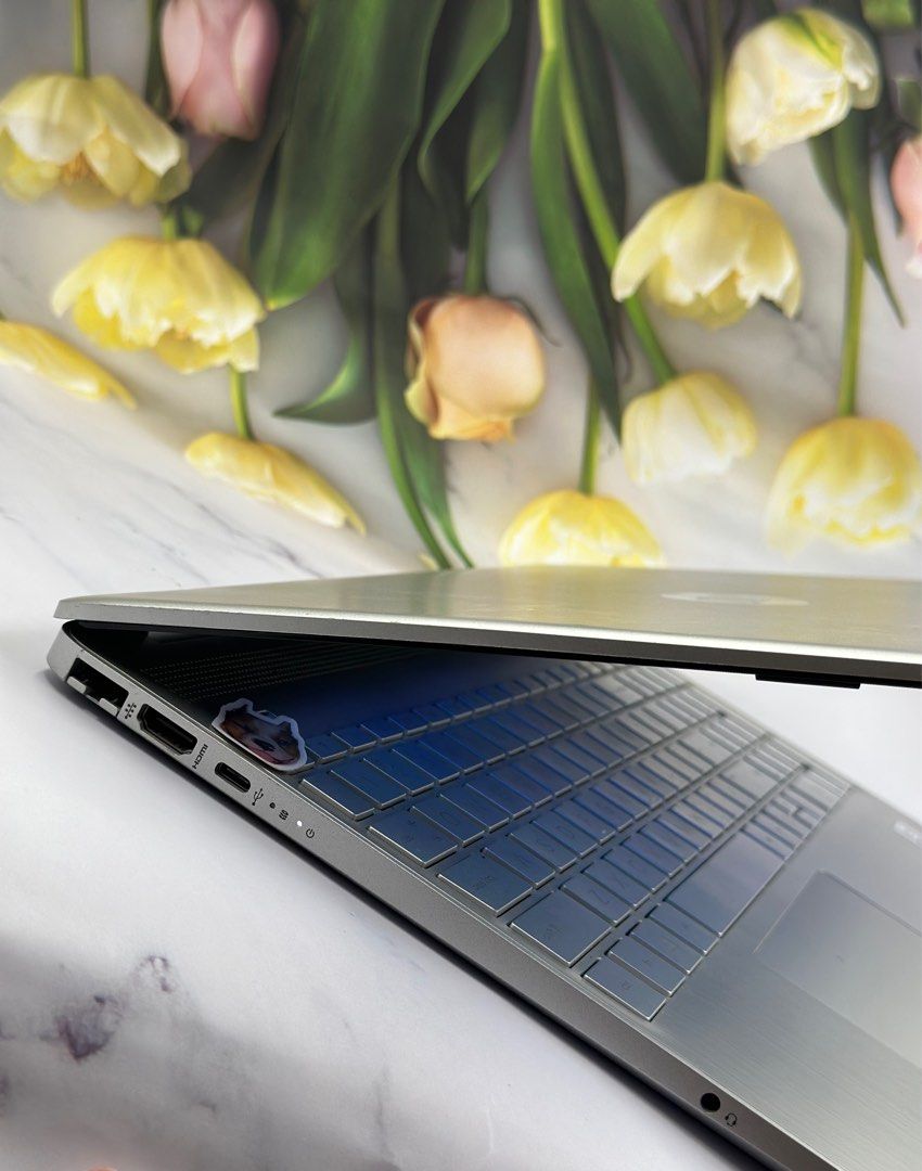HP 15s 2022 Commercial AutoCad Gaming Capable Laptop Core i5 10TH Gen