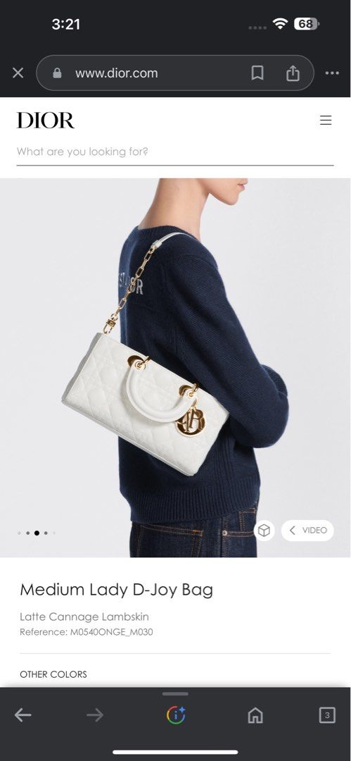 Lady Dior joy bag medium (Category: Luxury Bags & Wallets) located in Cebu City. Submitted by forless.ph (Listing ID 1293229370, Image 3). Description: Moneyback guaranted 2x!!!.