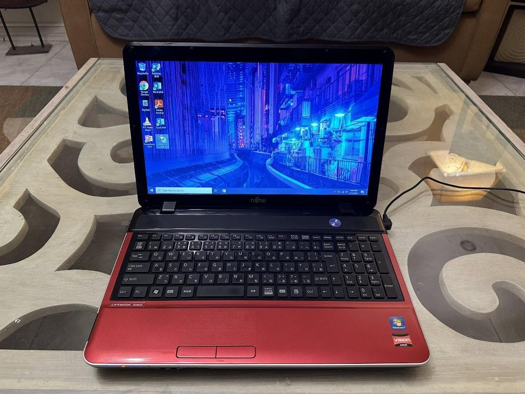 Laptop AMD Radeon Graphics FastBoot (Category: Laptops & Notebooks) located in Makati City. Submitted by 4g13cyclone.1 (Listing ID 1293165431, Image 1). Description: Fujitsu LifeBook AH40/D FastBoot AMD Athlon E-350 1.60Ghz DDR3 4Gb Ram / 500Gb HDD FastBoot 15.6Inch LED Glossy Display With Working WebCam / DVD Drive Running on Windows 10 Enterprise Radeon HD 6310 Graphics Issue DeadBatt If Interested Call 09917997856..