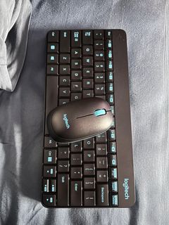 (Category: ) located in . Submitted by brokedumps (Listing ID 1293188419, Image 1). Description: .