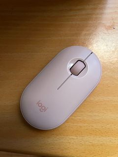 Logitech Pebble Mouse