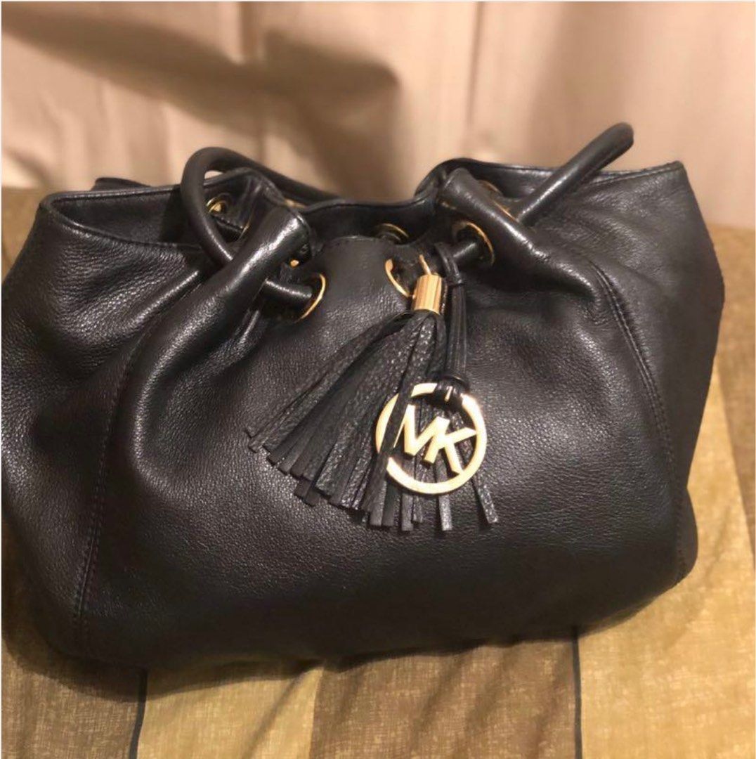 Michael kors ring tote 2025