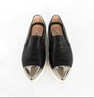 (Category: ) located in . Submitted by mesvetements (Listing ID 1293249059, Image 1). Description: .