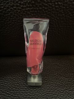 由 lessismorelessismore (刊登 ID 1293285537，圖片 1) 提交，位於 的 (類別：)，說明：。