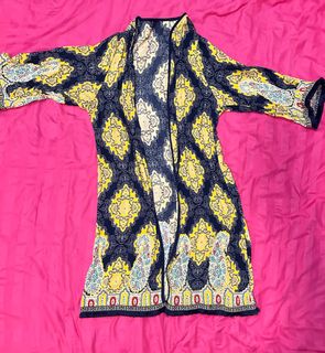 (Category: ) located in . Submitted by tythrifting (Listing ID 1293332586, Image 1). Description: .