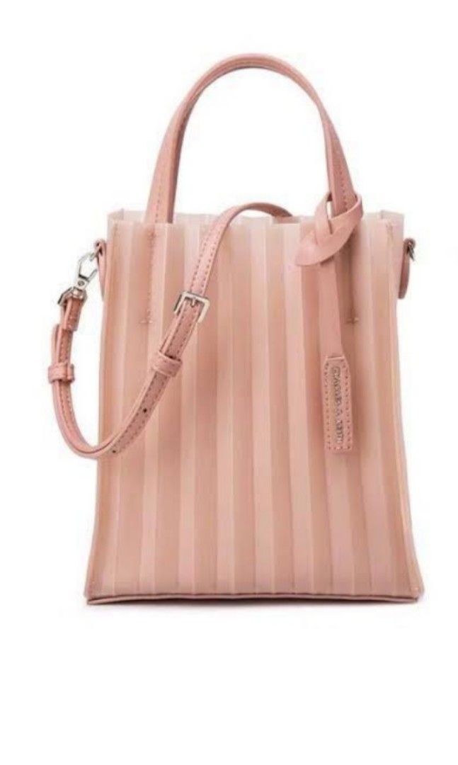 Charles and keith jelly bag 2025