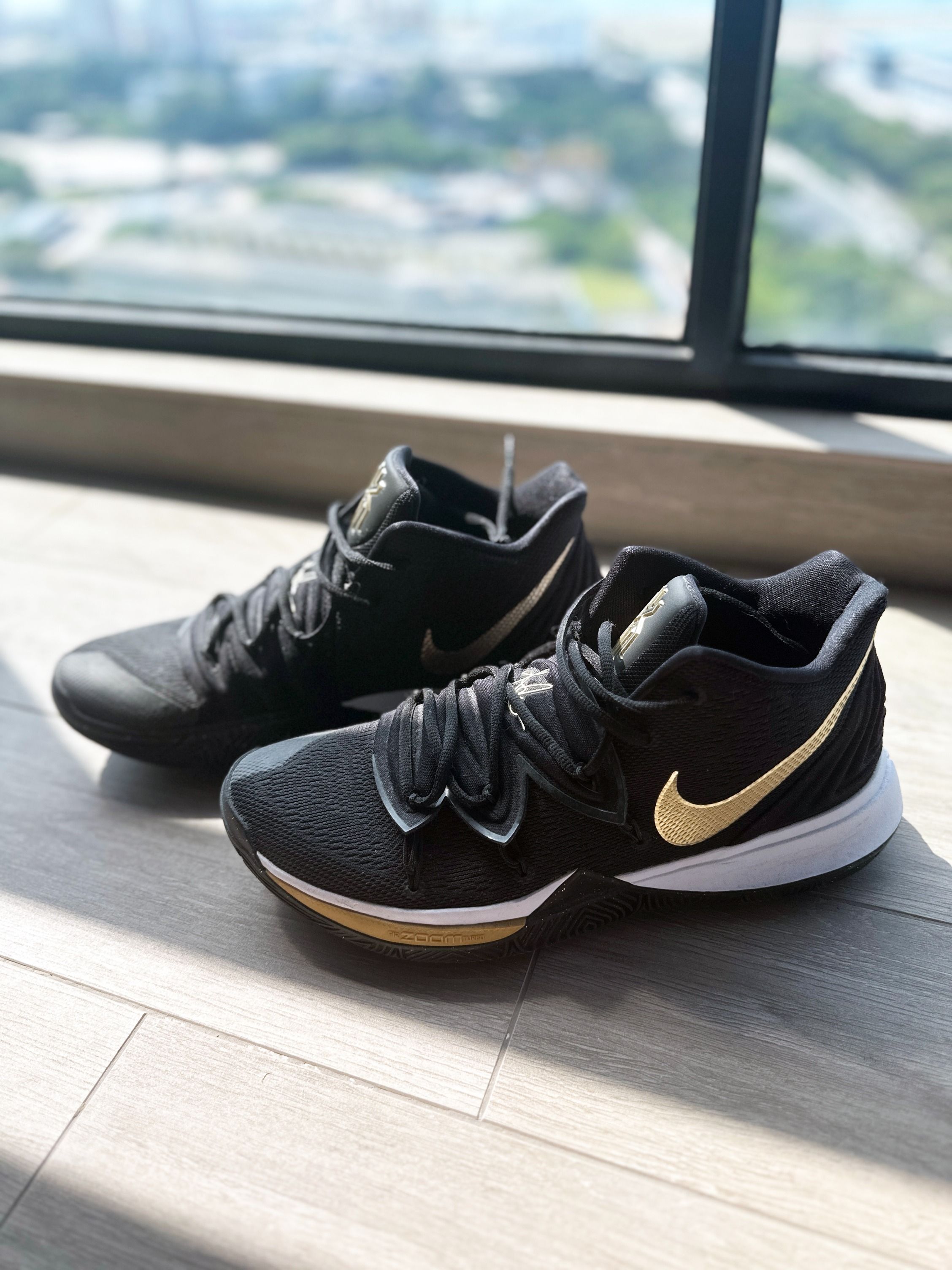 Kyrie 5 10.5 shop