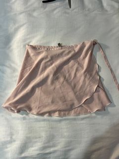(Category: ) located in . Submitted by ilovets (Listing ID 1293307853, Image 1). Description: .