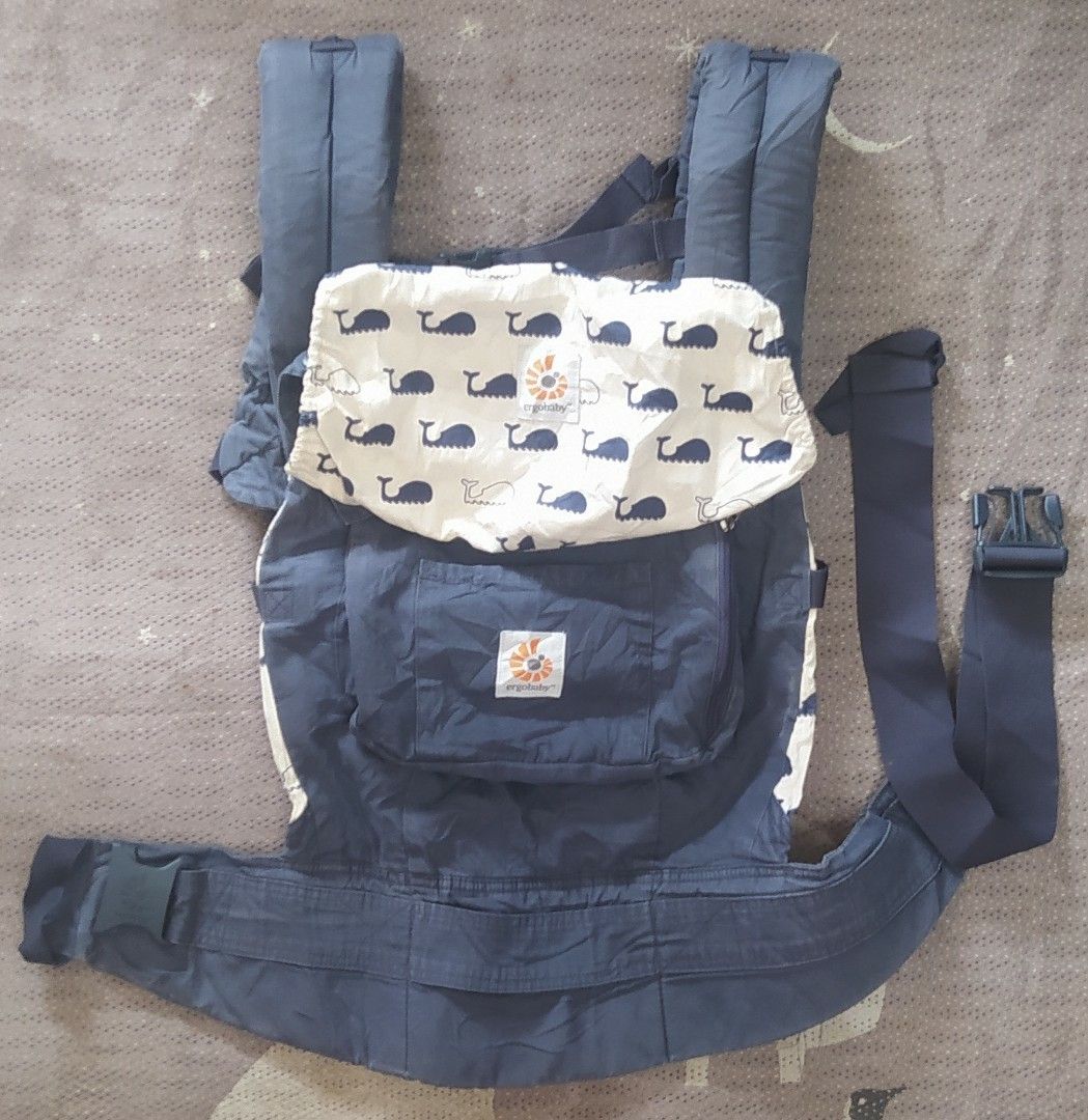 Old ergo baby carrier on sale