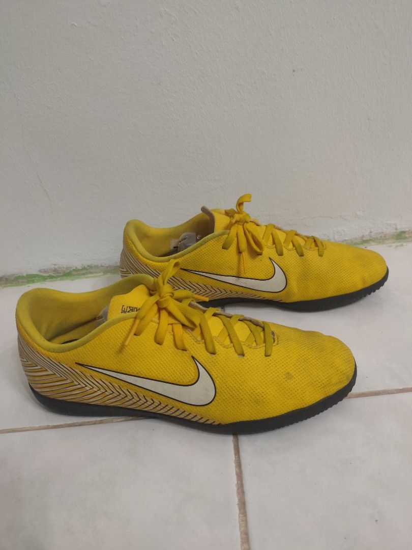 Original Nike neymar futsal shoes football Men s Fashion