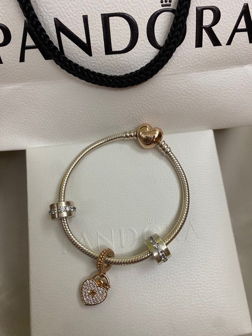 Pandora bracelet online with 3 charms