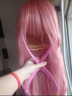 Pink Wavy Wig for Cosplay Dress up costume etc