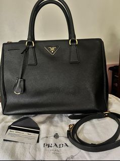 Prada Saffiano Lux Leather Double Zip Black Medium Tote Bag (auth)