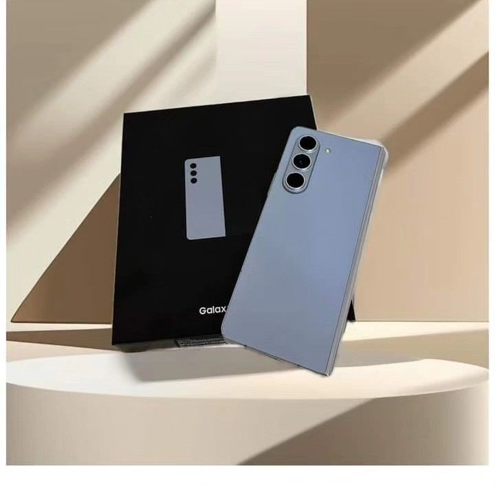 Samsung Galaxy Z Fold 5 256GB SM-F9460 照片瀏覽 2