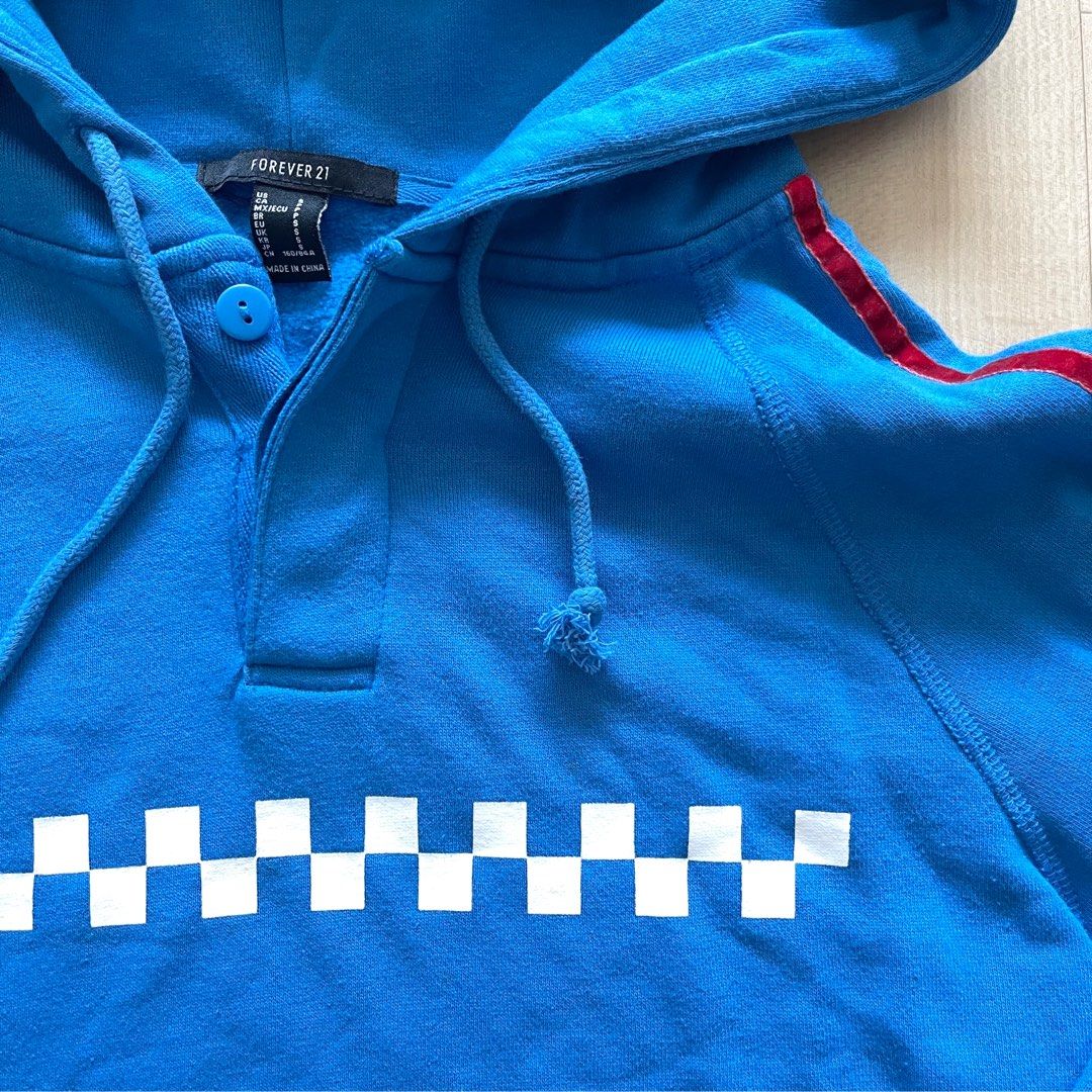 Sporty Blue Cropped Hoodie Sweater (Size S, Forever 21), Women's Fashion,  Tops, Longsleeves on Carousell