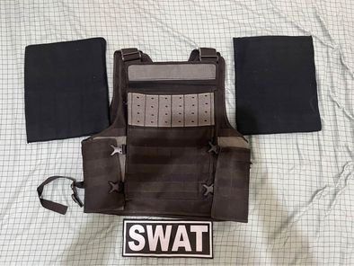 Tactical Vest w/ plate carrier
