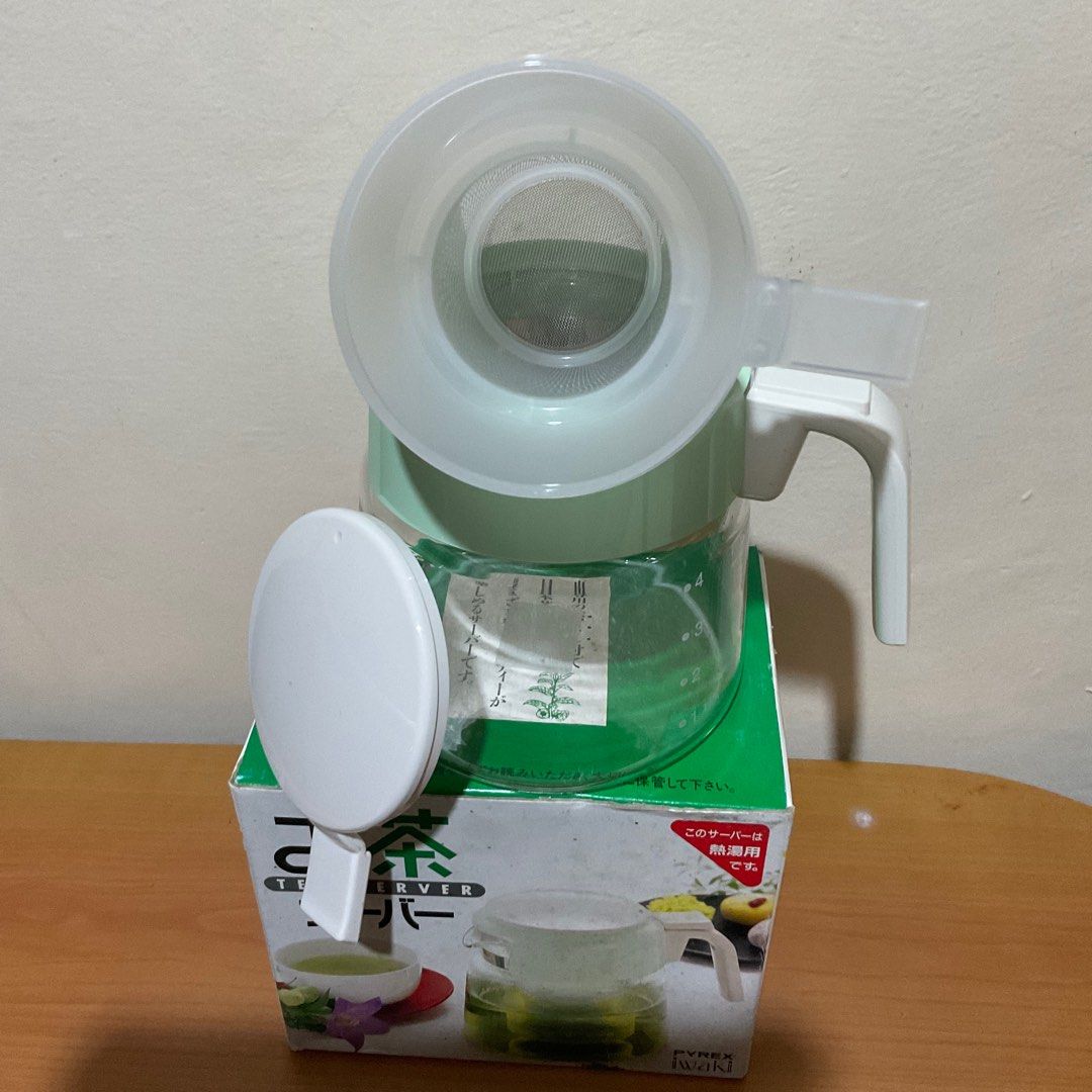 tea server iwaki pyrex (Category: Coffee & Tea Tableware) located in Caloocan City. Submitted by e_o62059 (Listing ID 1293338284, Image 3). Description: 4cups capacity with strainer ; brand new in original box; pristine condition ; iwaki pyrex japan.