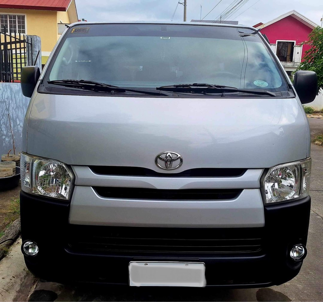 Ayosdito van for sale toyota hiace commuter cheap
