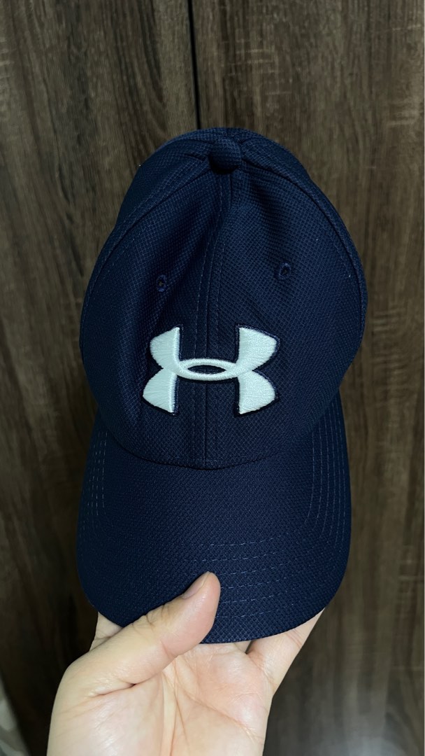 Underarmour Cap, Men's Fashion, Watches & Accessories, Caps & Hats on  Carousell