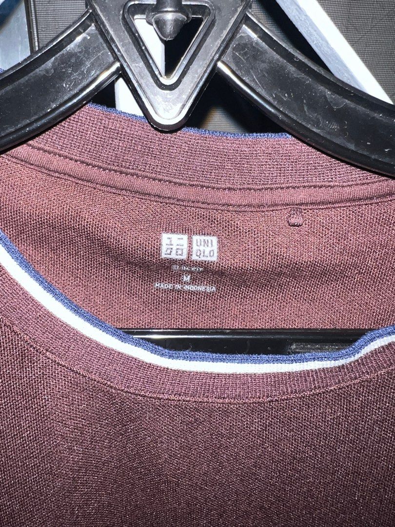 Uniqlo Dark Brown Shirt (Category: Tshirts & Polo Shirts ) located in Taytay. Submitted by azlux (Listing ID 1293266688, Image 3). Description: Size: Medium L: 18" W: 25" Sleeves: 6.5" •Excellent Condition, no issues •Colors may vary due to lighting •No return/refund, please make sure you are fully decided when purchasing •Shipping to be shouldered by buyer via J&T and Lalamove only •Payment First 📍San Isidro, Taytay, Rizal.