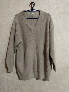 Uniqlo Knitted Sweater (Unisex)