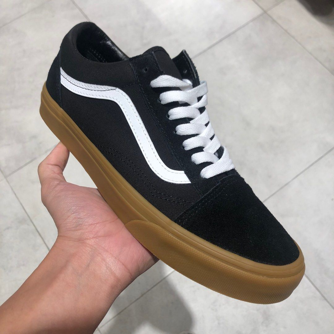 Vans oldskool Gumsole NEW ARRIVAL Men s Fashion Footwear Sneakers on Carousell