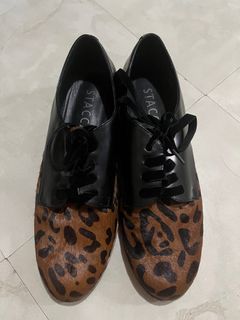 Women Staccato Loafers