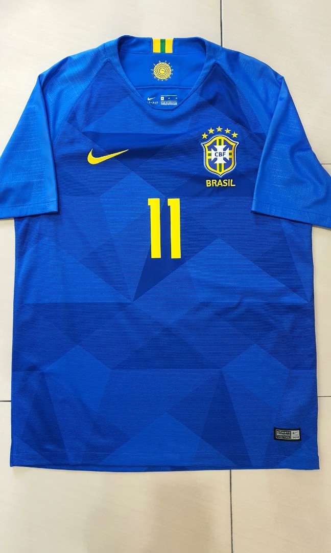 Brazil 2020 home shirt BNWT, Men's Fashion, Activewear on Carousell