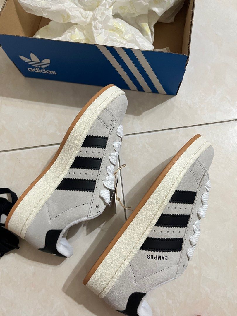 adidas gazelle silver green womens adidas Campus 00s Crystal White Core Black main image 0