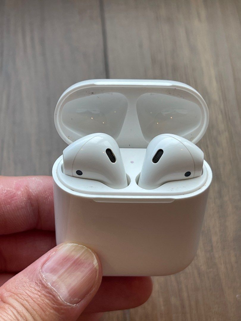 Airpods471206427120773122