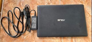 ASUS X200M Notebook