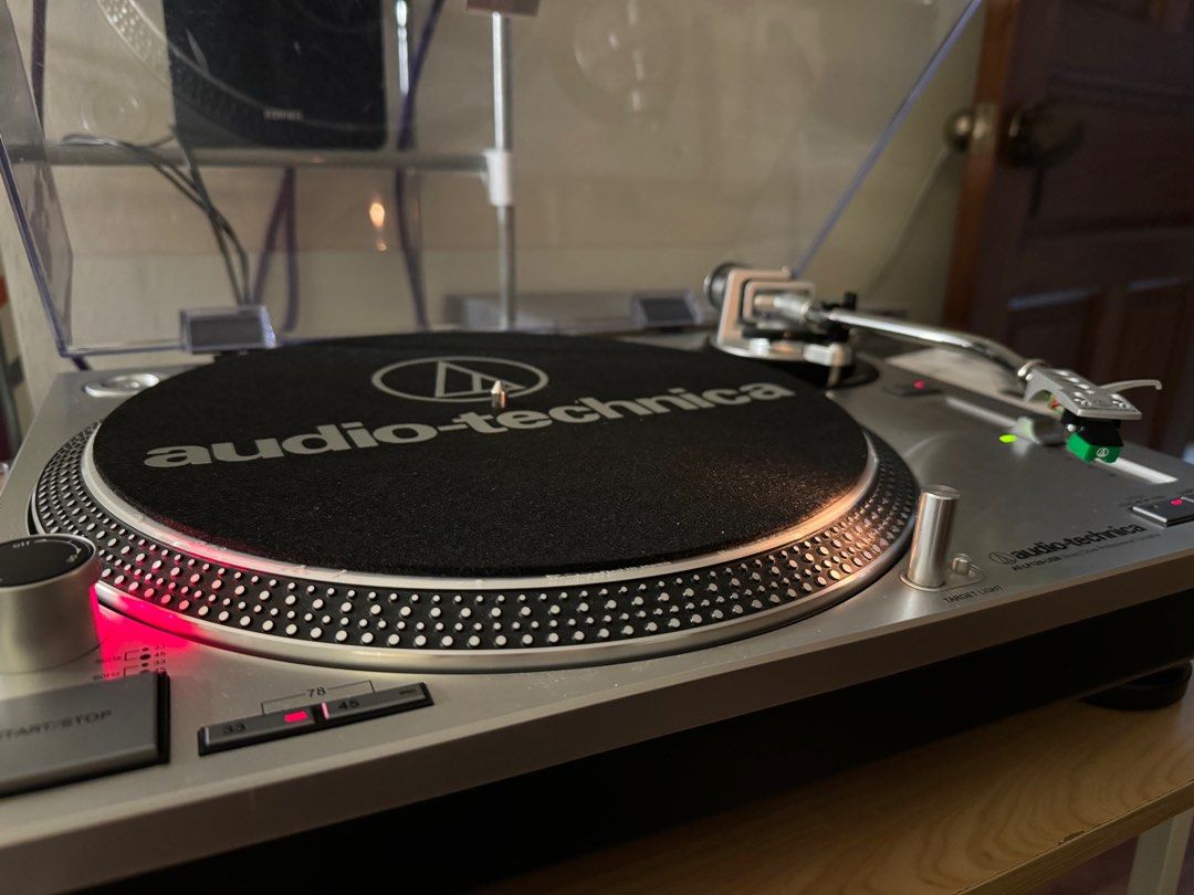 Audio Technica AT-LP120-USB Turntable with AT95E cartridge and stylus,  Audio, Portable Music Players on Carousell