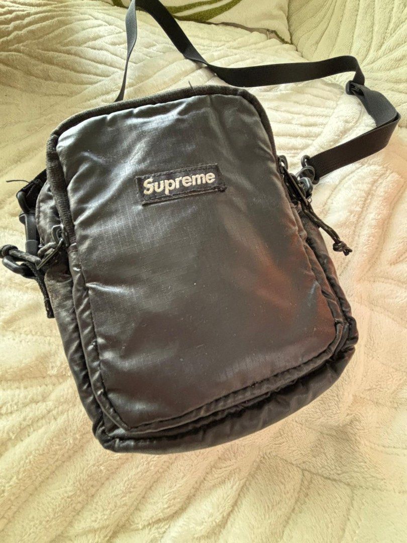 Authentic Supreme FW 17 Shoulder Sling Bag