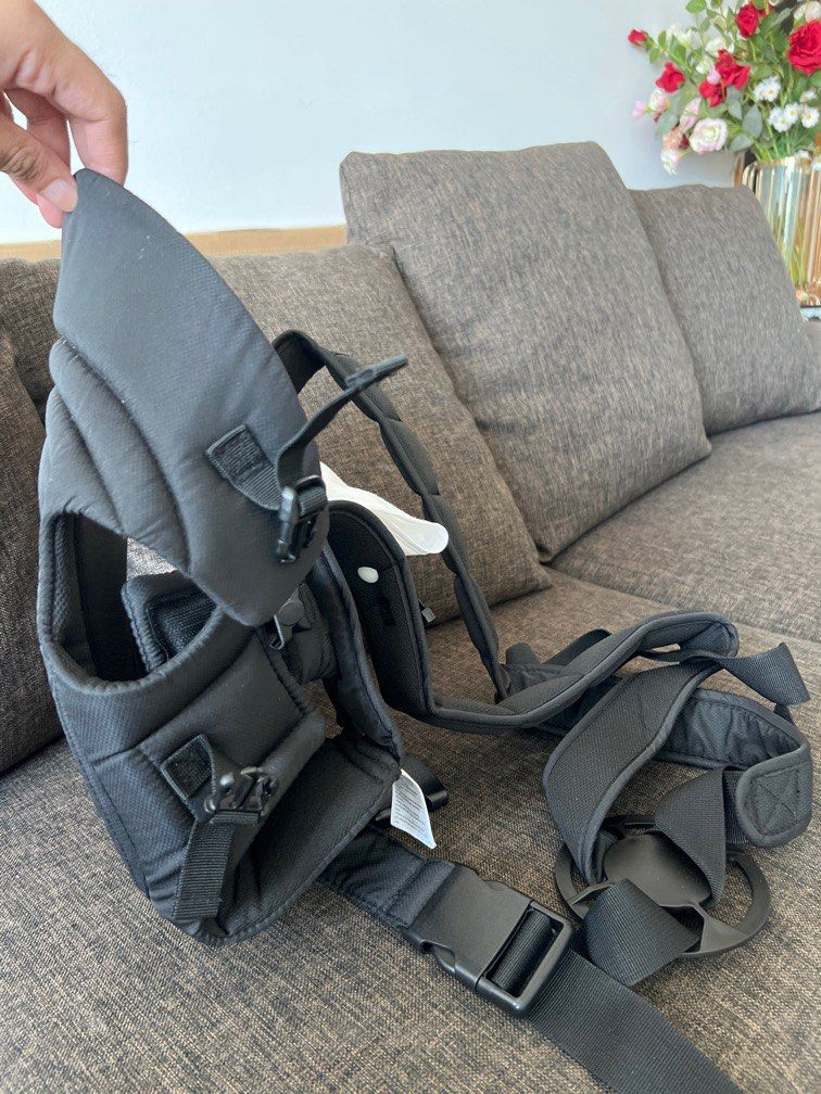 Trumom Baby Carrier. Almost New