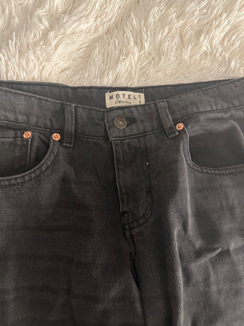 Low Rise Parallel Jeans in Vintage Black