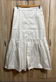 Brandnew Plus Size White Mermaid Maxi Skirt