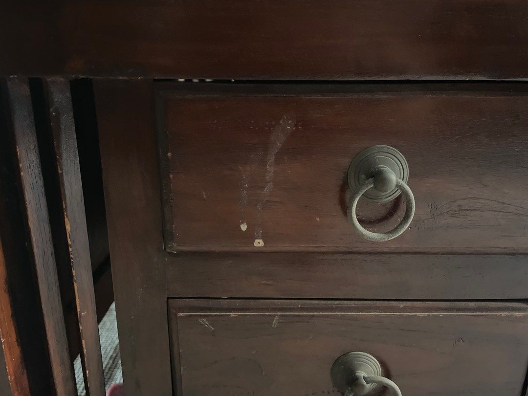 Coffee Table (Category: Tables & Sets) located in Singapore. Submitted by mdshah72 (Listing ID 1293387863, Image 3). Description: Good solid wood condition. Minor chips as seen in photos. Overall well kept condition. Self collection. Price negotiable for fast deal..