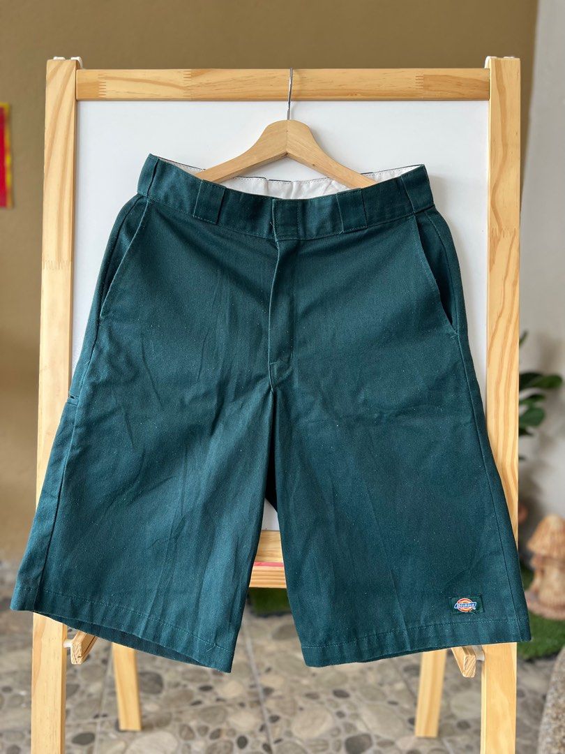 Dickies cell phone pocket shorts top