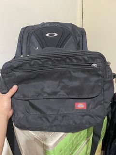 Dickies Messenger laptop bag