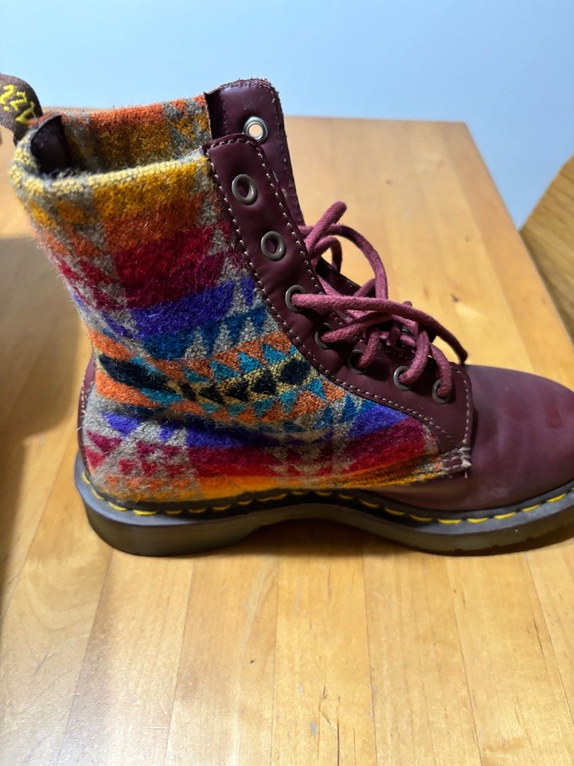 Dr martens pendleton clearance