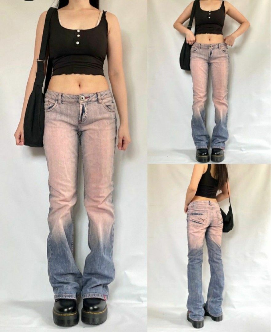 Low-rise flared jeans - Women