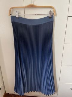 （分類：）位於 。 由 yyeun 提交（商品編號 1293432189，圖片 1）。簡介： 。