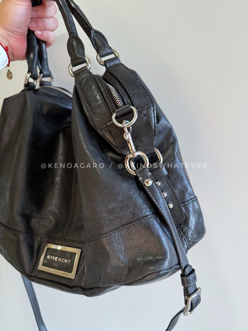 Givenchy Distressed Leather shoulder/sling bag (Category: Luxury Bags & Wallets) located in Manila. Submitted by kfindswhatever (Listing ID 1293466249, Image 3). Description: Authentic with strap bag only No holes No leather cracks Minor hanle rubber sealing issue but still presentable and fast to repair.