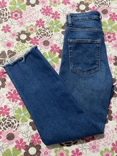 (Category: ) located in . Submitted by bawal_ (Listing ID 1293376293, Image 1). Description: .