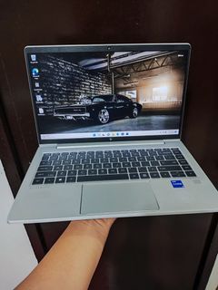 HP EliteBook 640 14 inch G9 Notebook 12th gen i5 16RAM 512 SSD