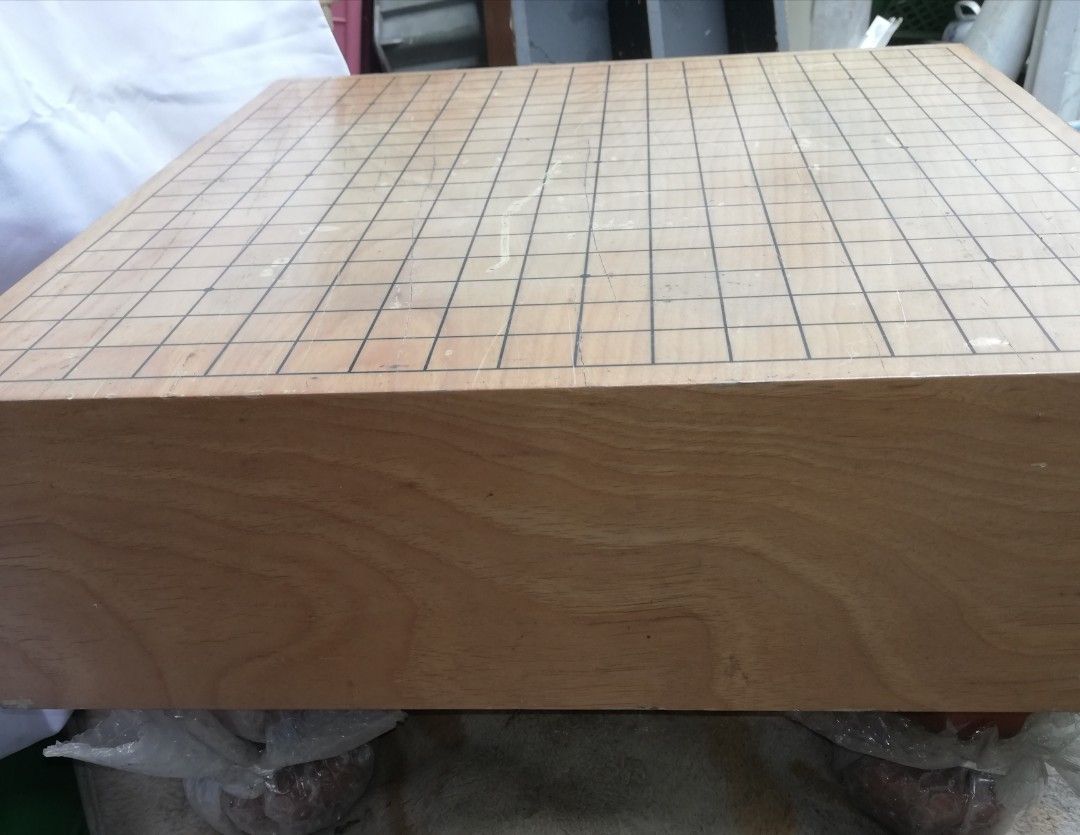 Japanese go board (Category: Board Games & Puzzles) located in Paranaque City. Submitted by 4thestate.surplusan (Listing ID 1293359825, Image 1). Description: Japanese go board. Pls see photos.".